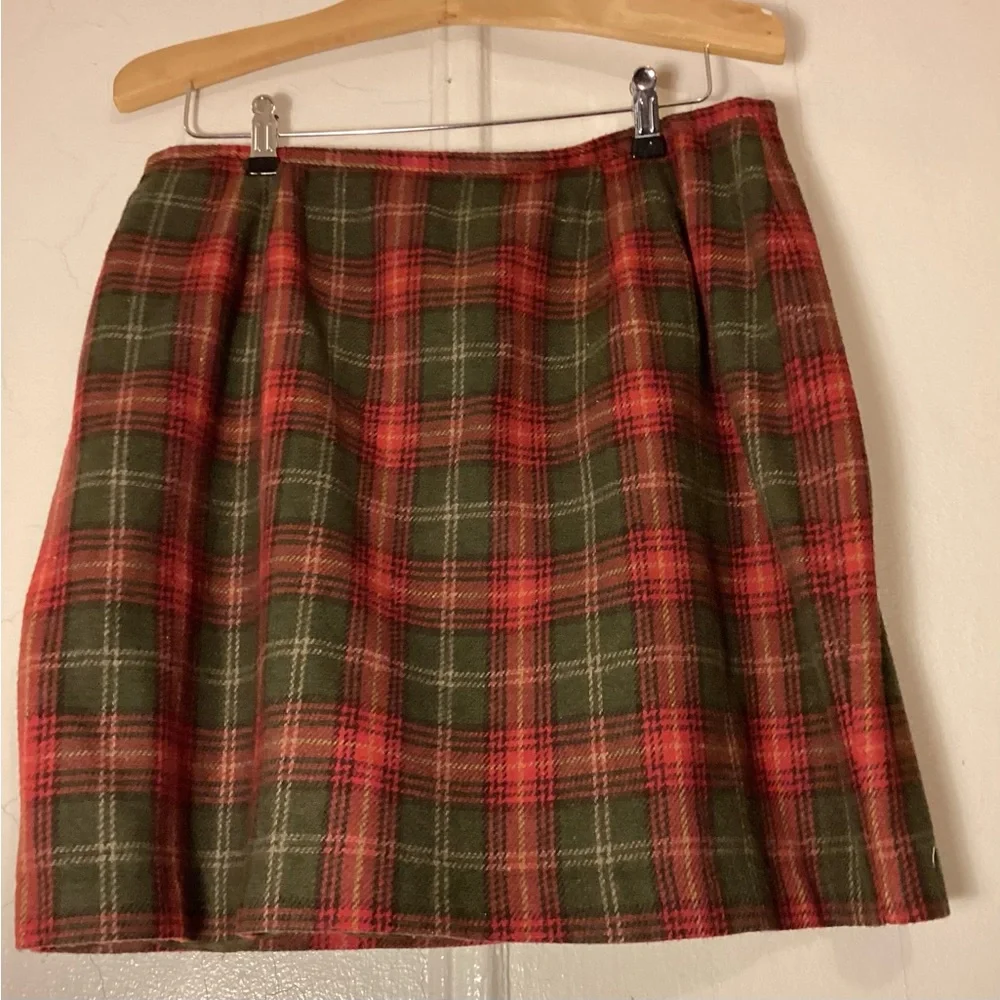 Easy Pieces Plaid Skirt size 16 Vintage 16' across Red & Green USA wool poly - Picture 2 of 8